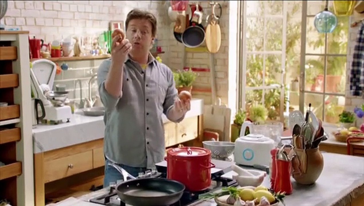 Jamie Oliver?s 15 Minute Meals S01E06 Golden Chicken video Dailymotion