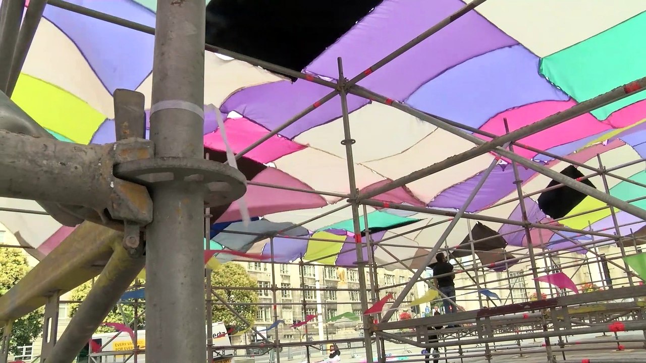 World's Biggest Blanket Fort video Dailymotion