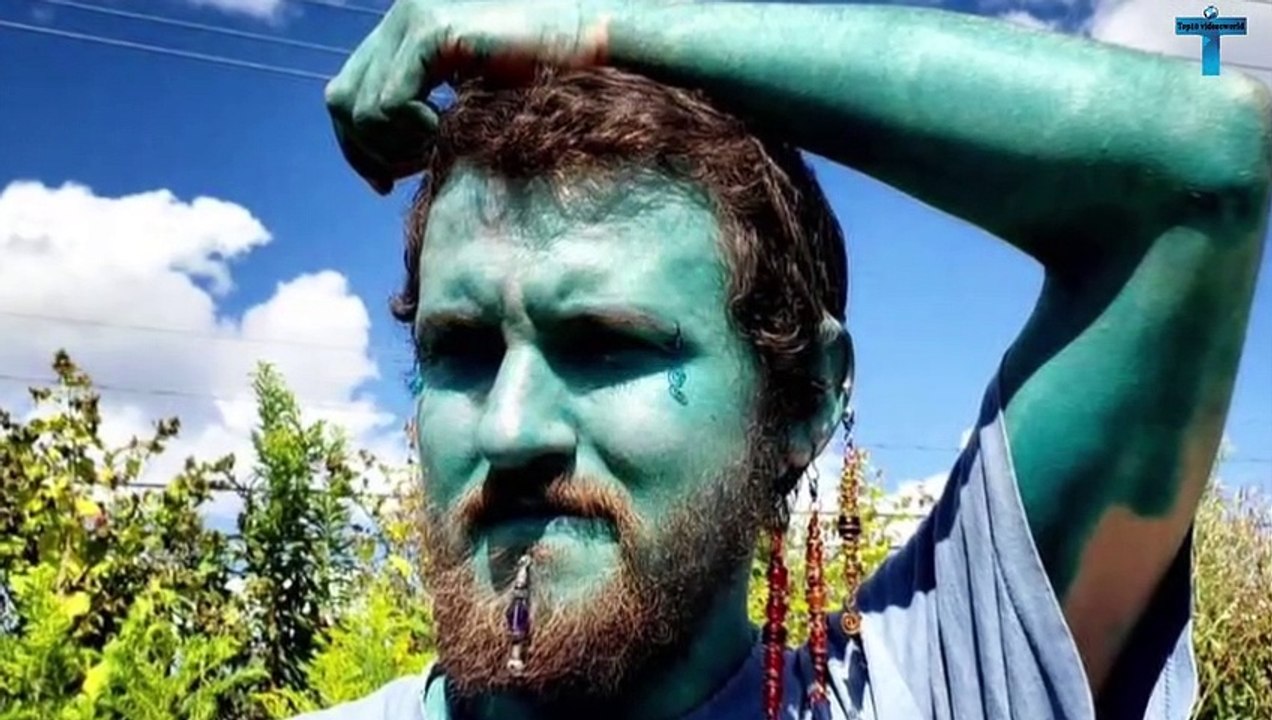 Top 10 Most Unusual Men You Won't Believe Actually Exist video(04)