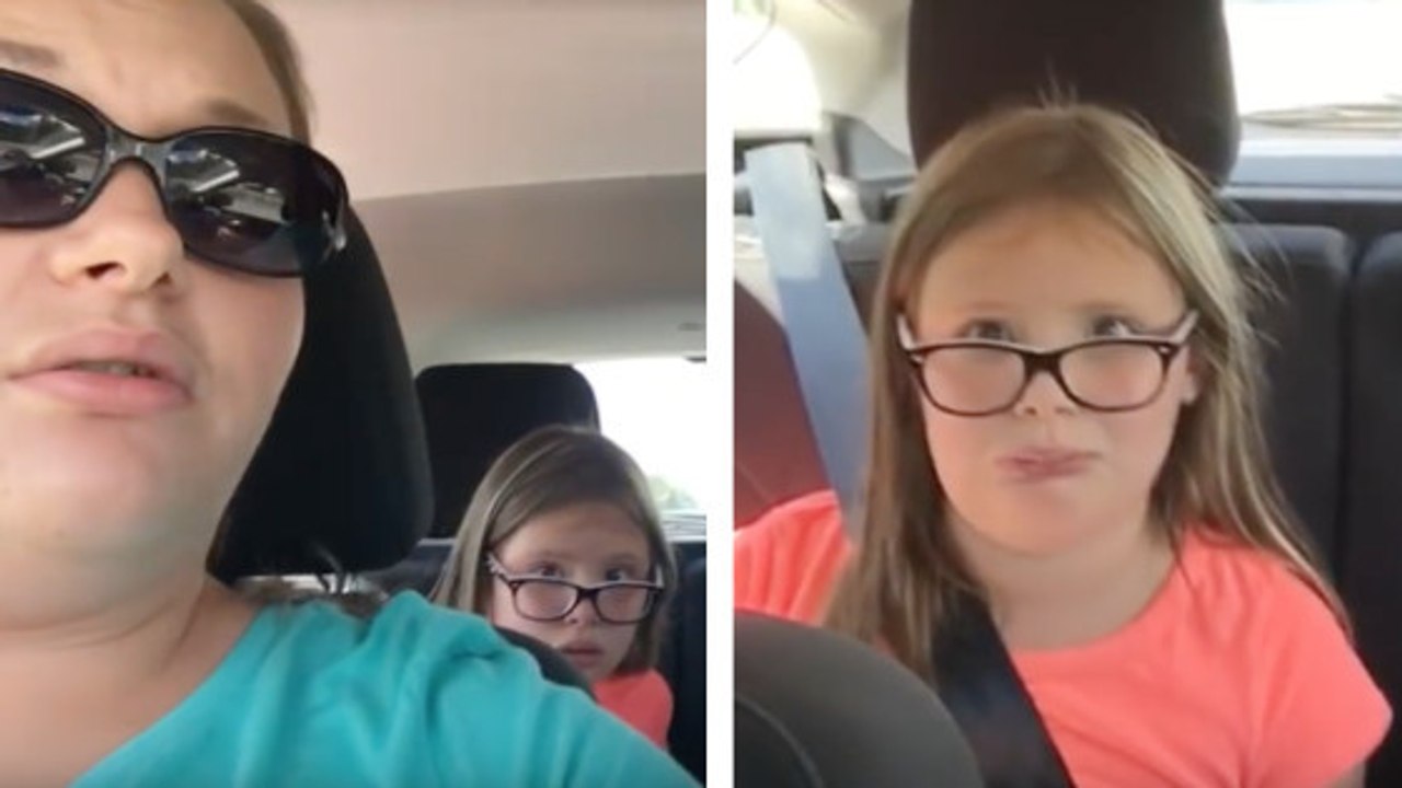 Cette maman annonce sa grossesse à ses deux filles, mais