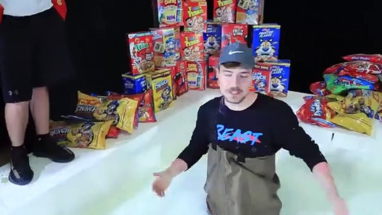 World's Largest Bowl Of Cereal video Dailymotion