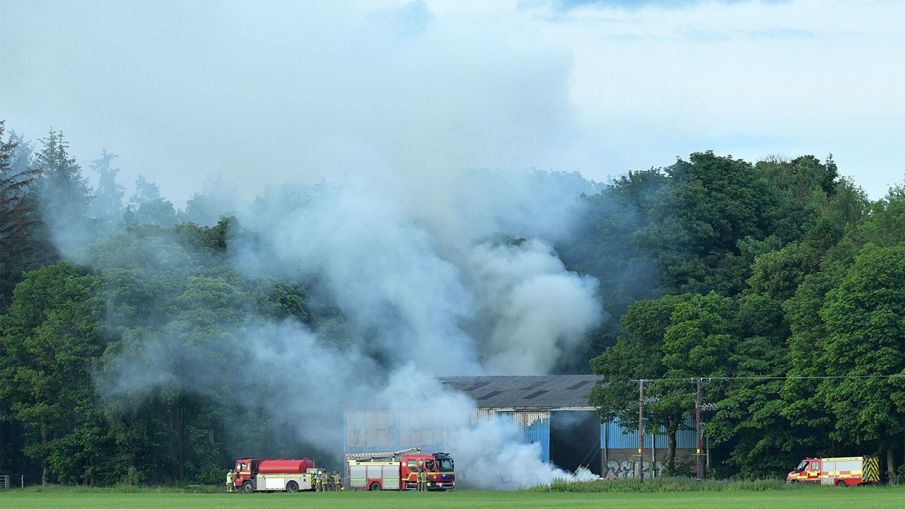 Larbert Fire video Dailymotion