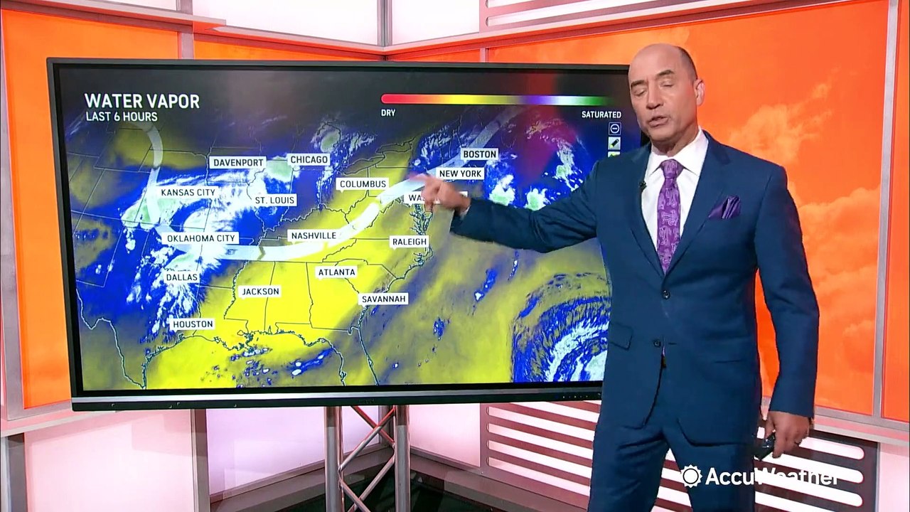 AccuWeather meteorologists tracking Hurricane Lee video Dailymotion