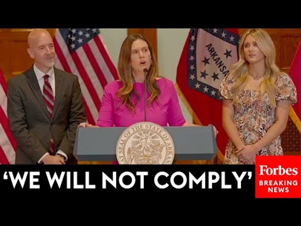 BREAKING NEWS Gov. Huckabee Sanders—With Riley Gaines—Signs Exec Order