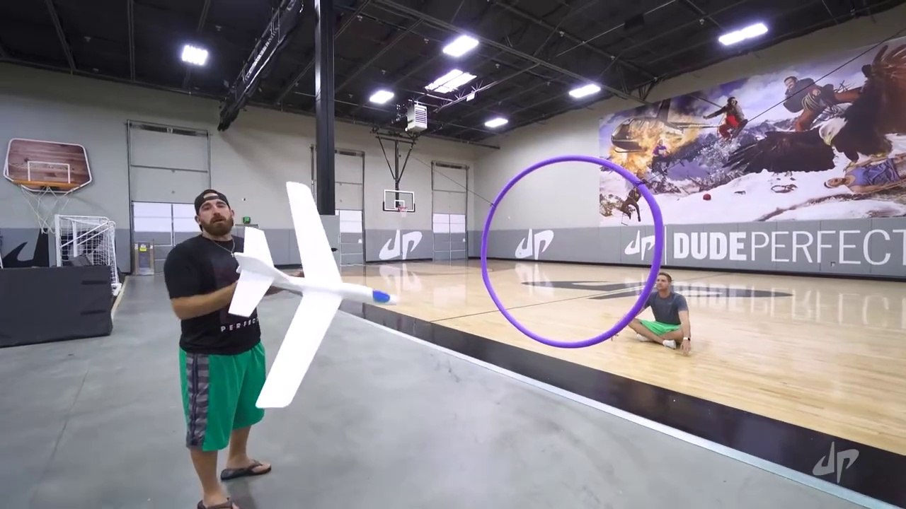 Airplane Trick Shots Dude Perfect video Dailymotion