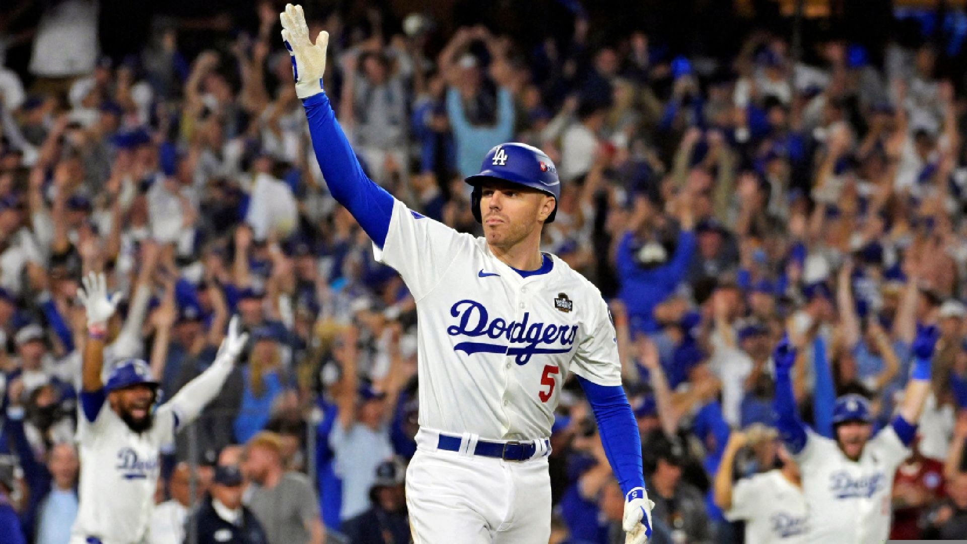 (VIDEO) Freddie Freeman Gives Dodgers the Edge Over Yankees in World