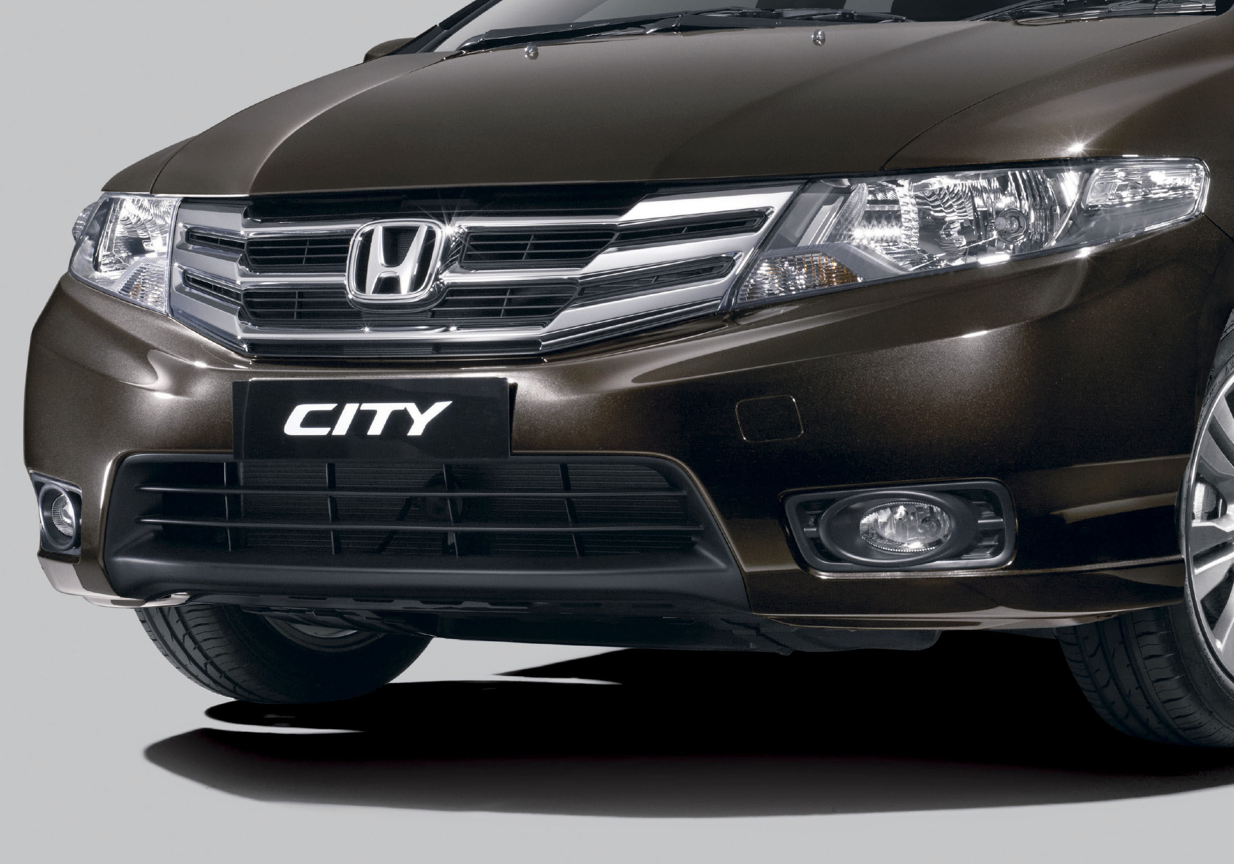 Honda City facelift launched, now with 5year warranty 01 Front Bumper