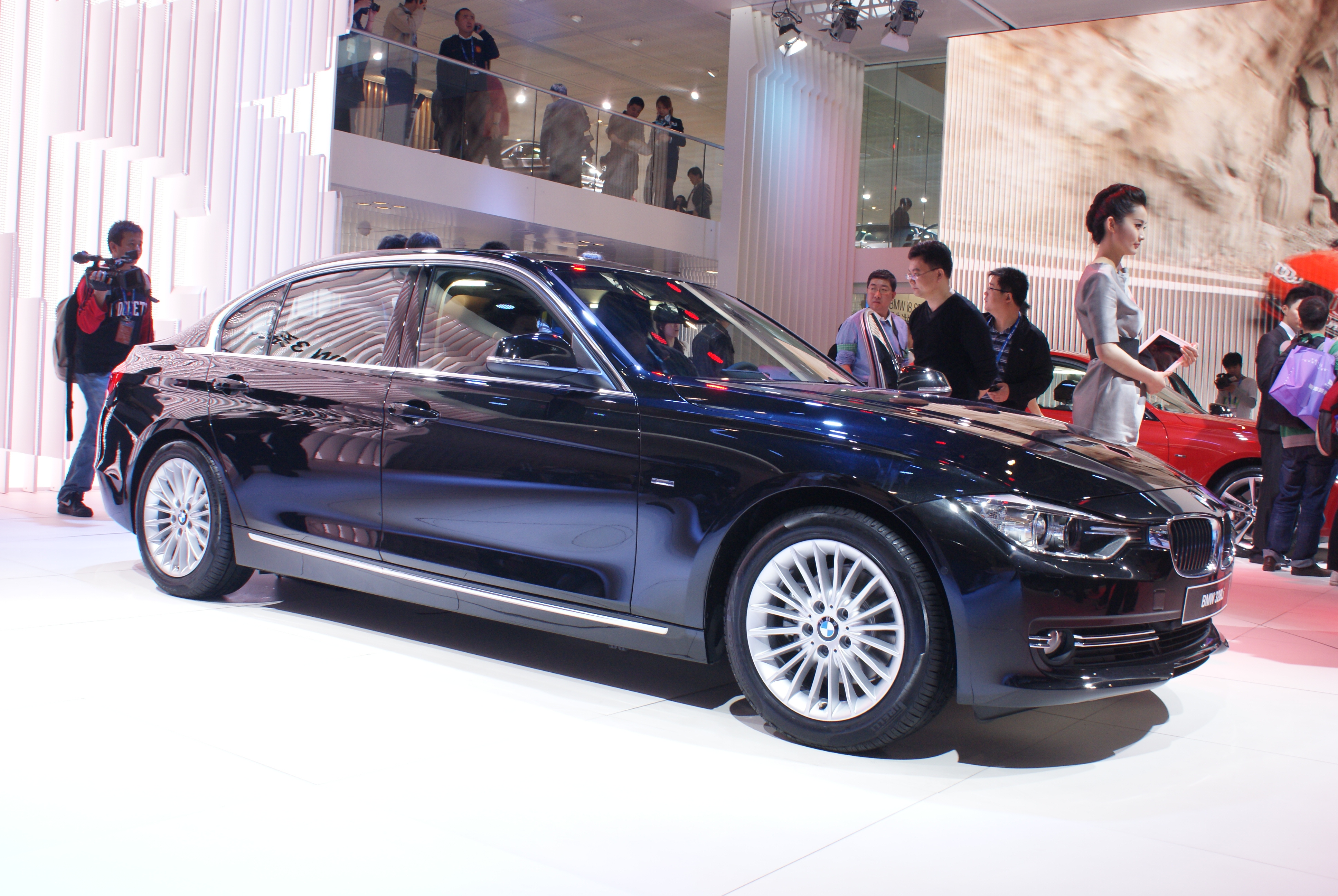 Long wheelbase BMW 3Series made in China for China SONY DSC Paul