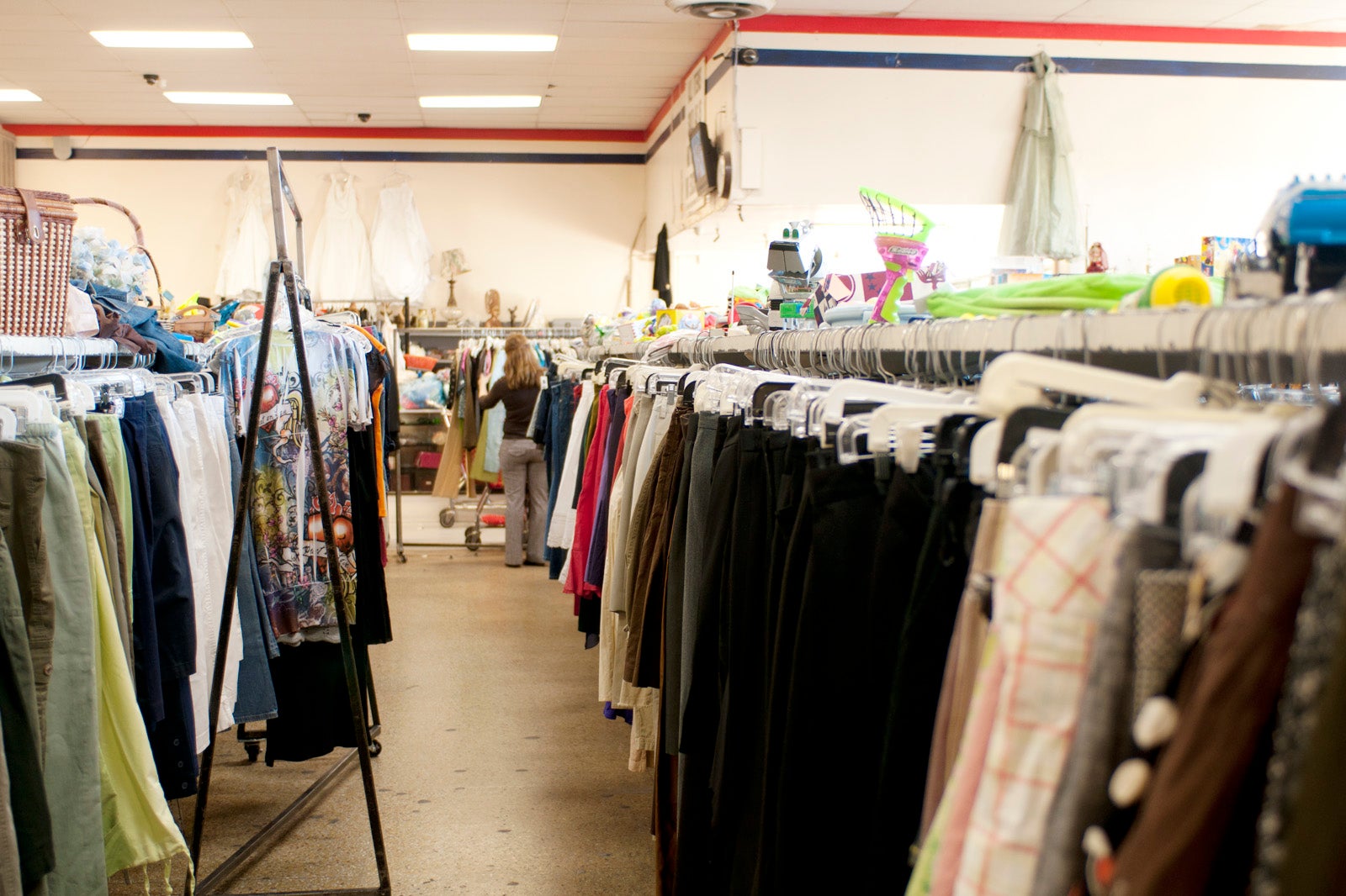 Best Thrift Stores Los Angeles Cheap Vintage Shops LA