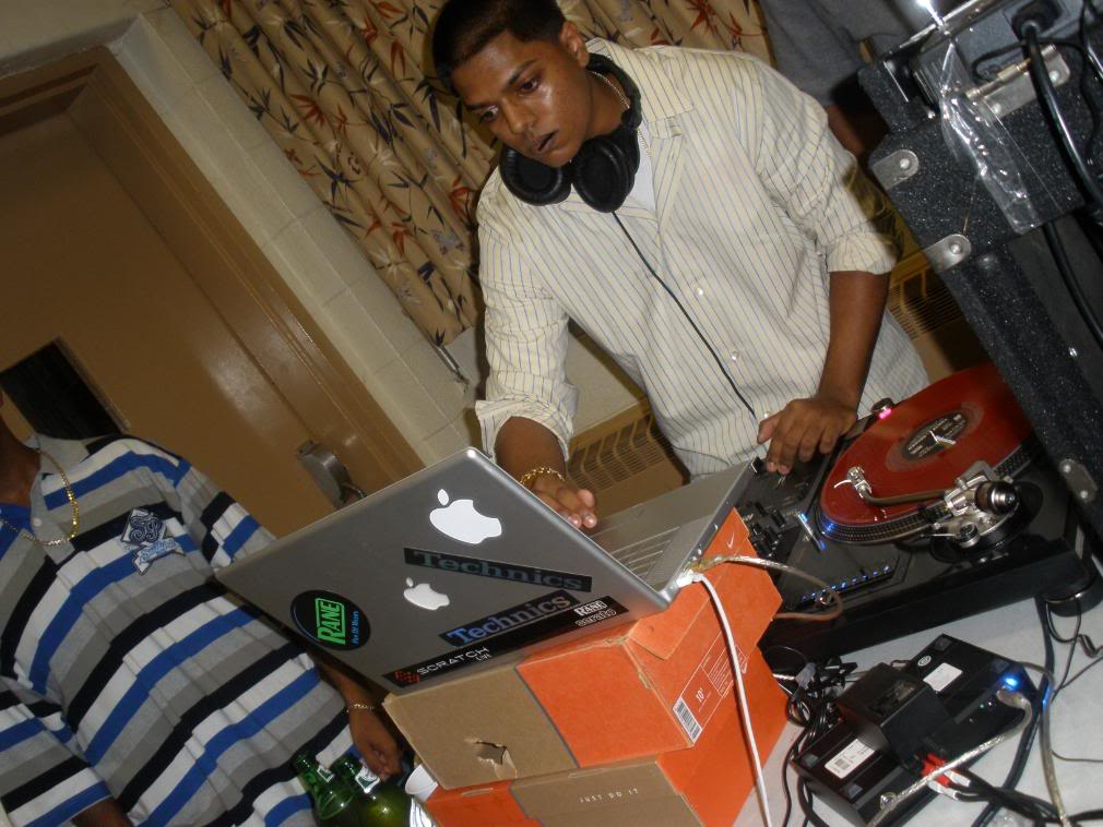 DIY Laptop Stands DJ TechTools