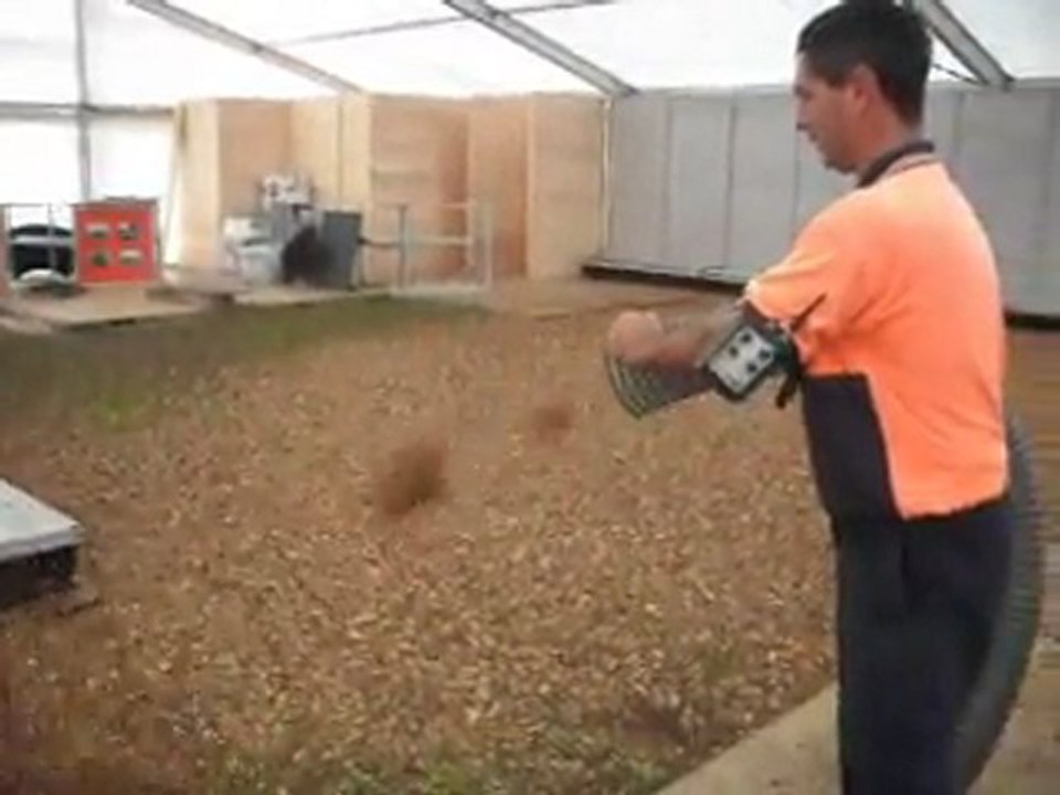 Mulch blowing Auckland Garden bark and mulch blower Hamilton video