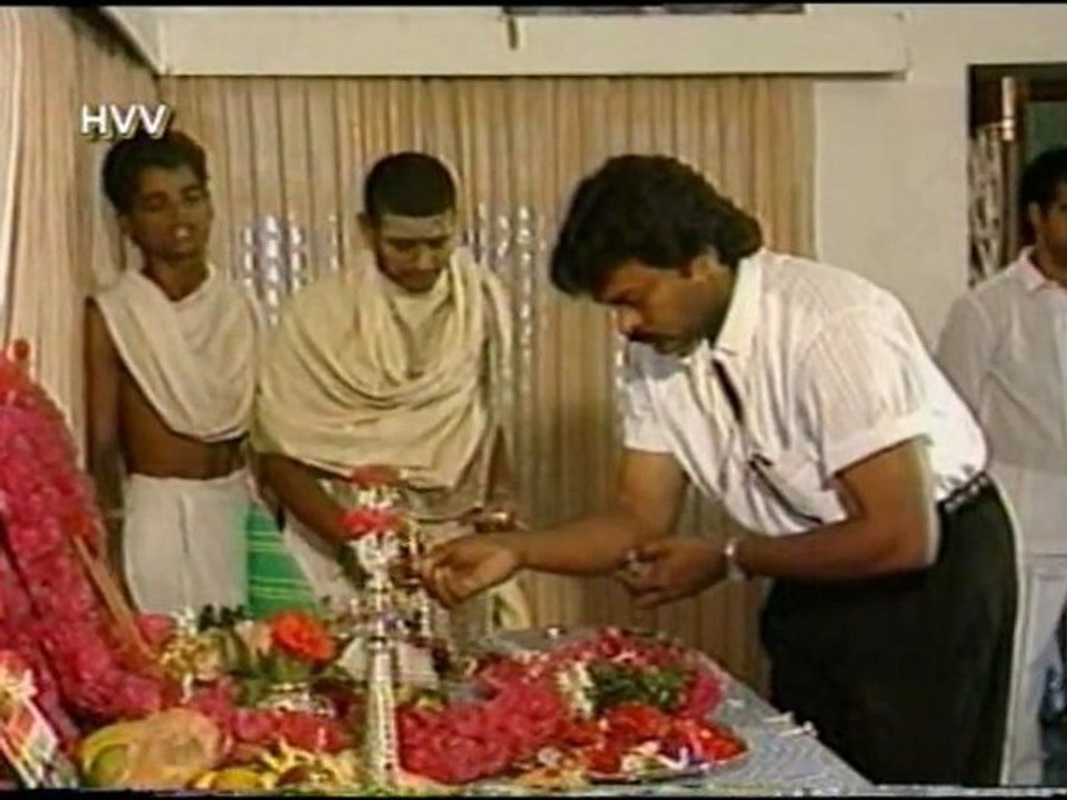 Chiru Chiru Jallulu Muddula Kukka Pilla Telugu Comedy Scene video