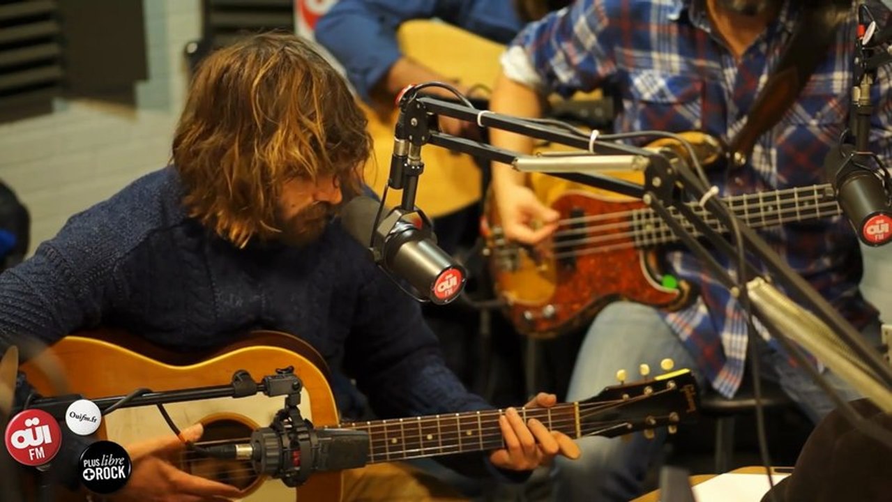 Angus Stone Wooden Chair Session Acoustique OÜI FM Vidéo Dailymotion