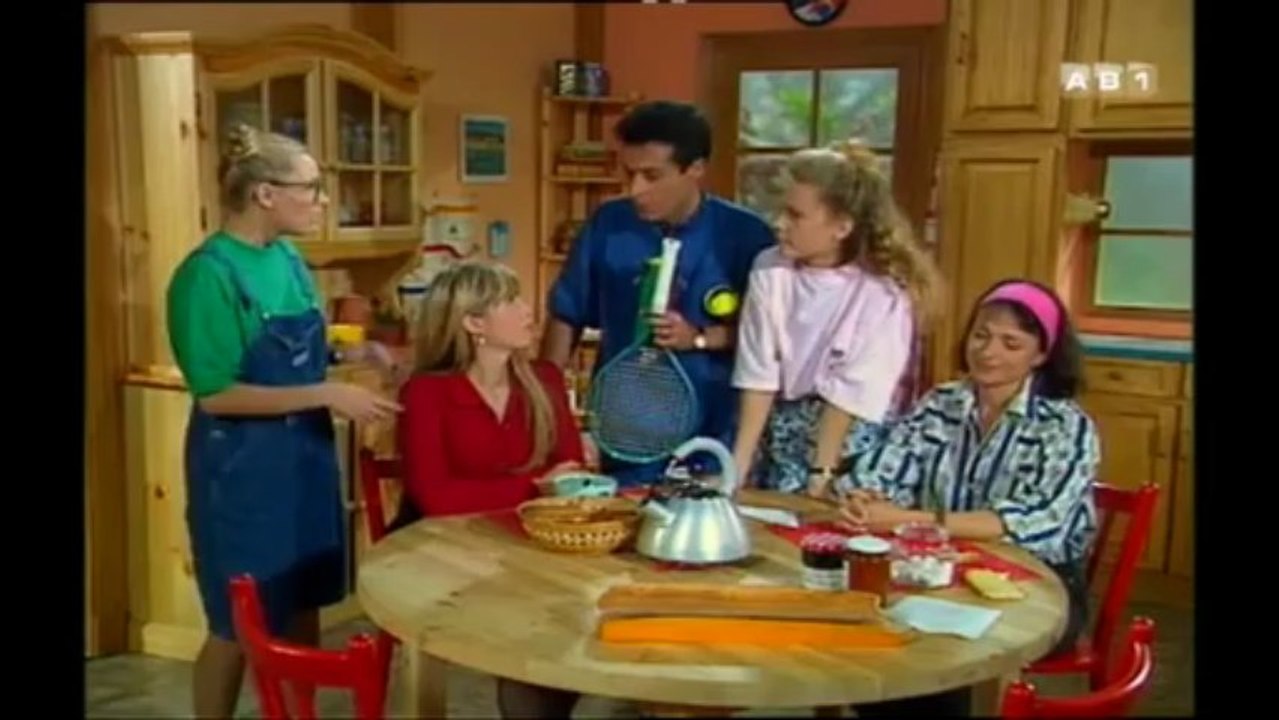 Premiers.Baisers episode 21 Le prince charmeur Vidéo Dailymotion