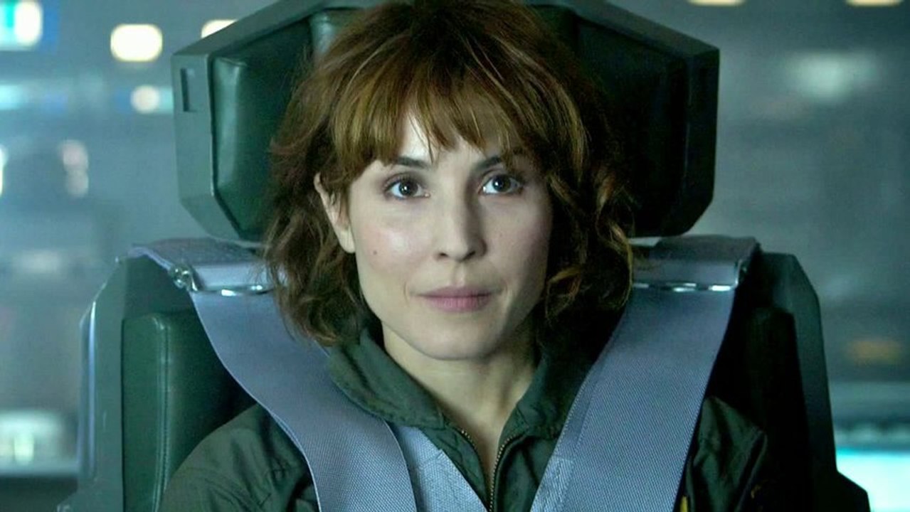 Noomi Rapace in New SciFi Thriller What Happened to Monday video