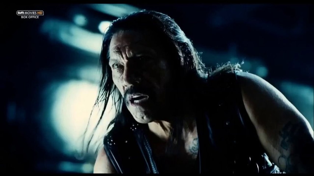 Machete Kills Again In Space Bande Annonce Vidéo Dailymotion