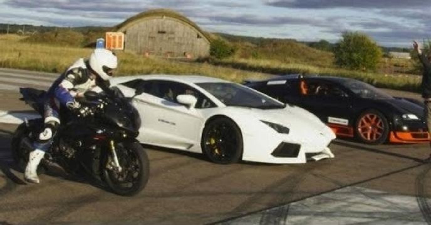 RACE Bugatti Veyron vs Lambo Aventador vs BMW S1000RR