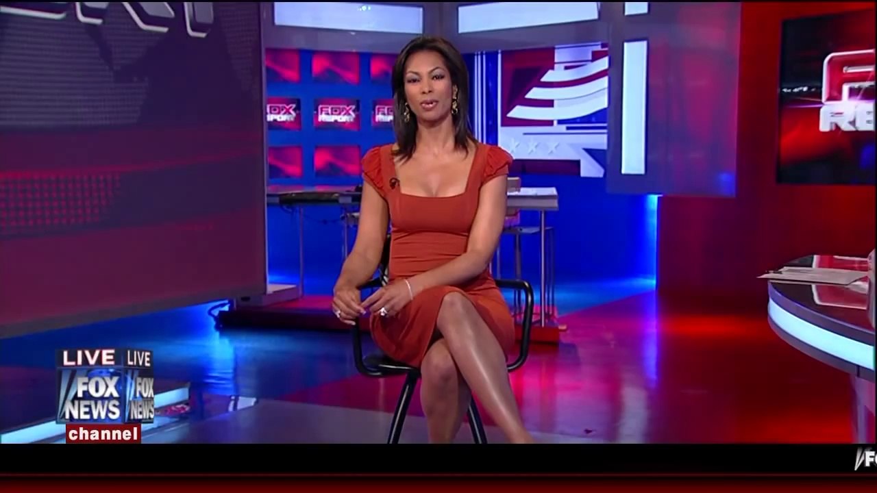 Harris Faulkner Quick Shot of CleavageLegs YouTube video Dailymotion