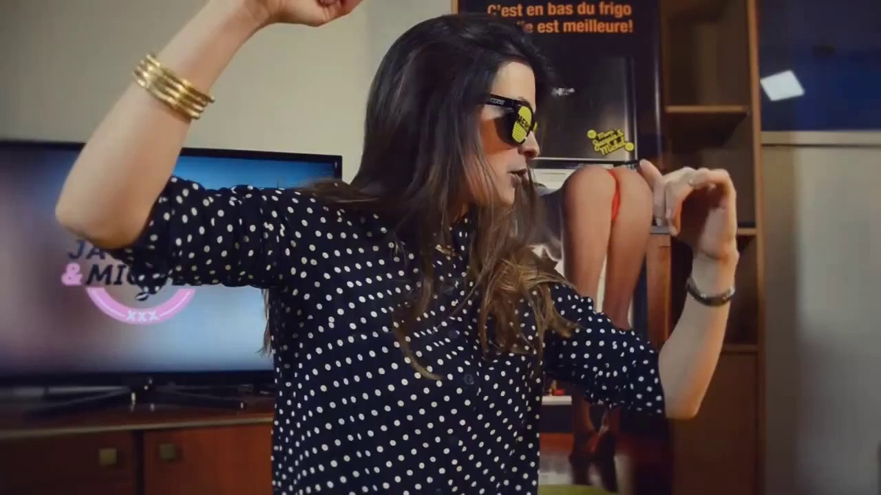 La Petite Ville Gang Bang (feat Jacquie&Michel) Vidéo Dailymotion