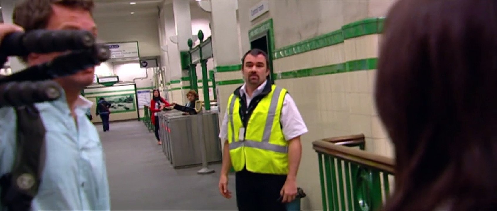 The.Tunnel.2011.720p.BrRip.x264 فيديو Dailymotion