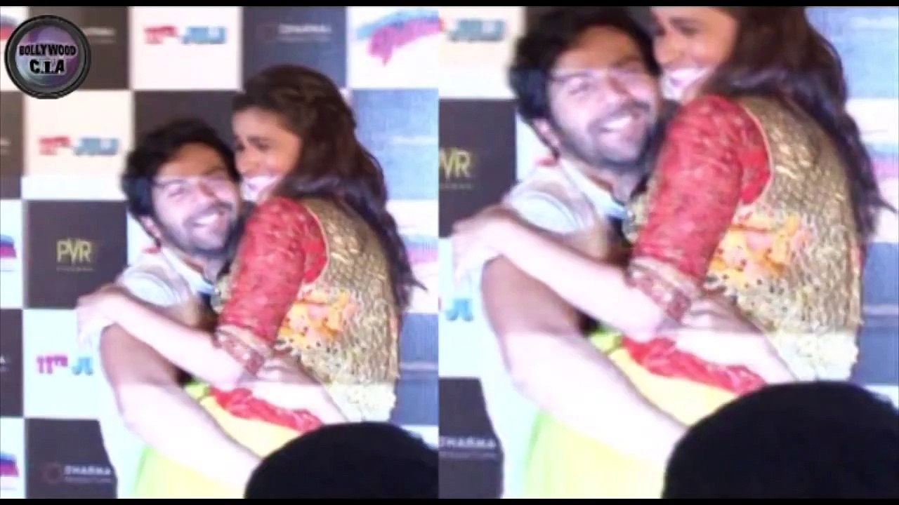 Bollywood's BIGGEST WARDROBE MALFUNCTIONS of 2014 video Dailymotion