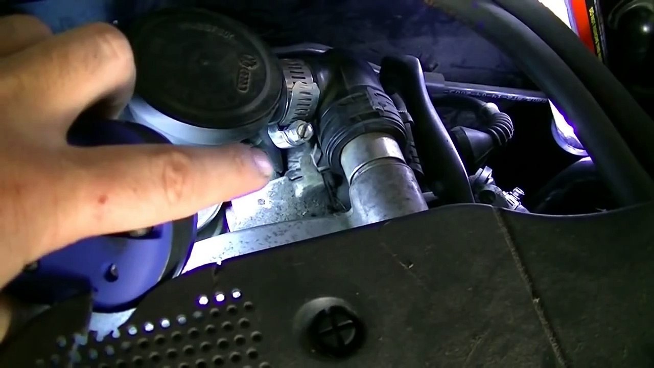 How to Remove and Replace a Coolant Temperature Sensor VW Passat