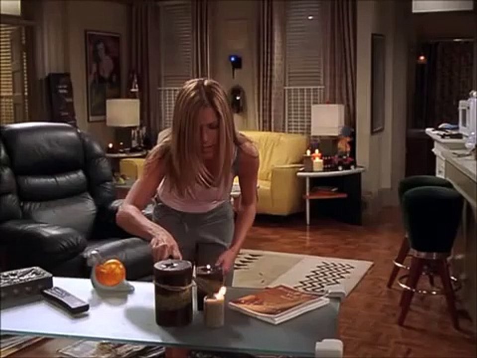 actress quickly taking off her bra video Dailymotion