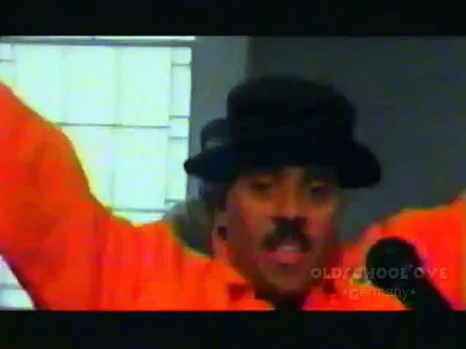 2 Hyped Brothers & A Dog Doo Doo Brown (12" USFull Radio Version w