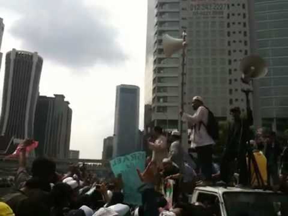 MediaRakyat News Flash DSAI at US Embassy, Kuala Lumpur video