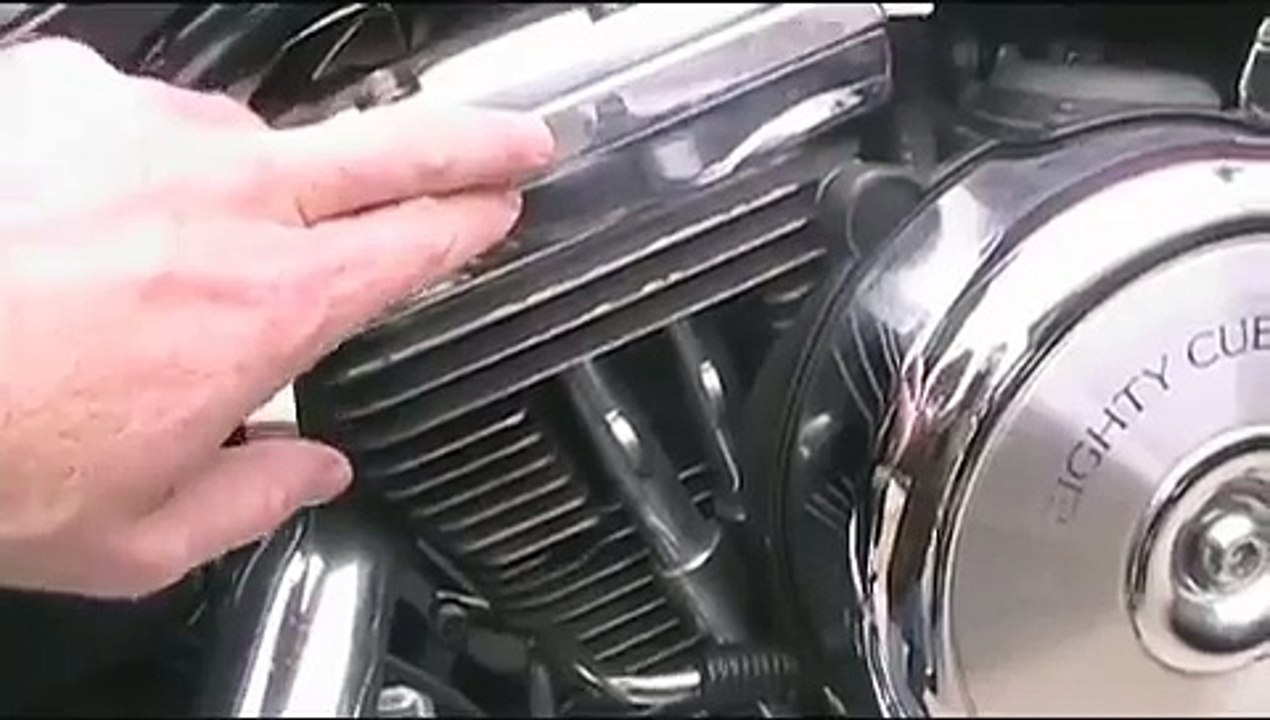 How to Adjust The Valves On A HarleyDavidson Evolution Motorcycle
