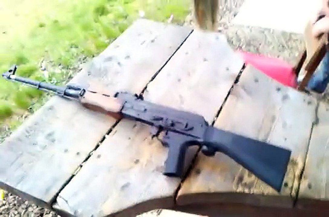 FULL AUTO AK 47??!! Slide Fire Stock AK 47 75 round drum video Dailymotion