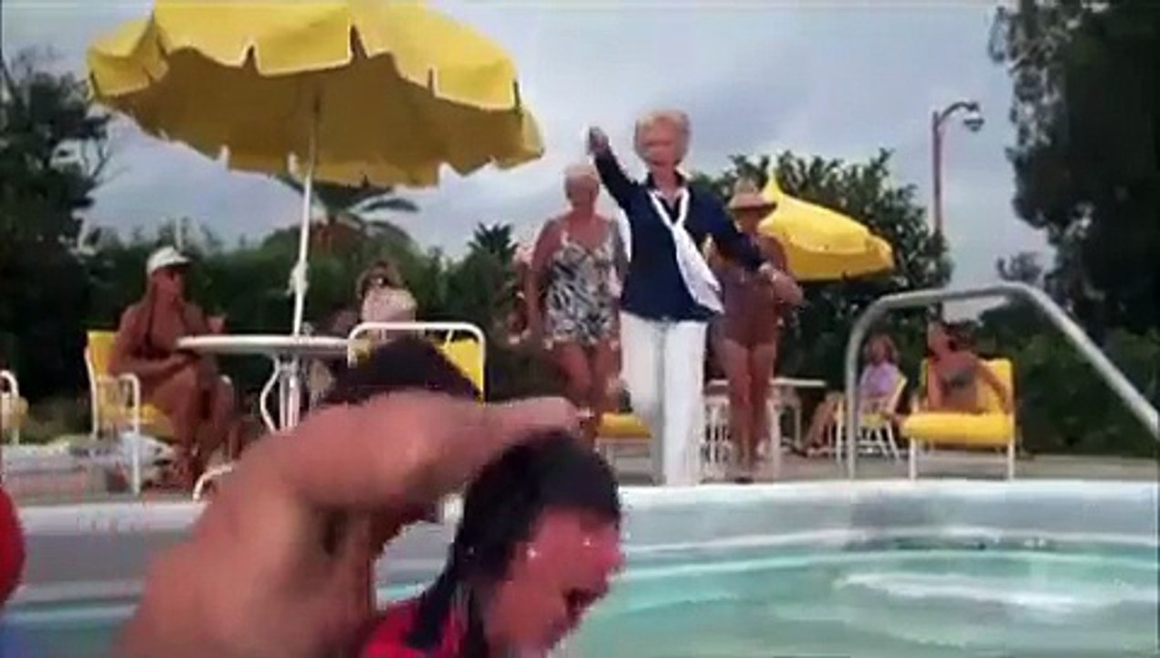 Caddyshack Doody in the Pool! video Dailymotion