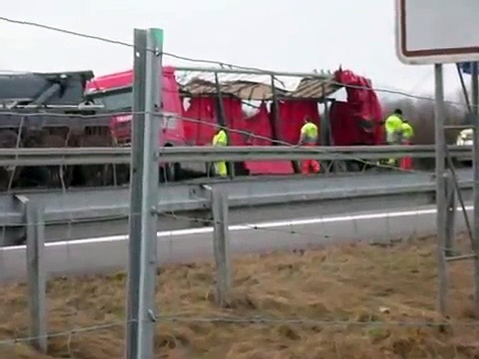 LKW Unfall am 22.01.2010 bei Vienenburg video Dailymotion