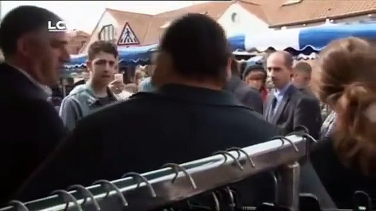 jean luc melenchon clash avec un militant FN Vidéo