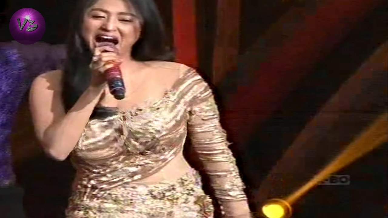 Dewi Persik Mimpi Manis D'Academy Asia TOP 12 13