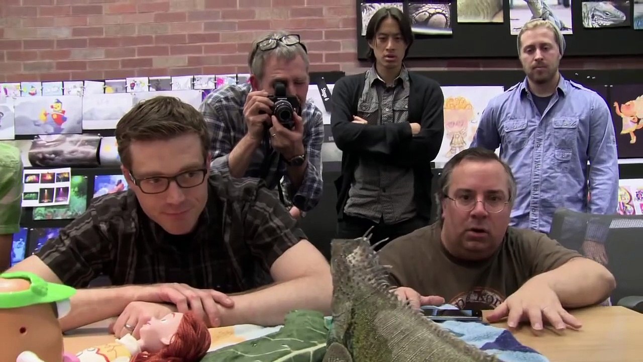 Disney Pixar Toy Story of Terror "Designing Mr. Jones” Bonus Clip