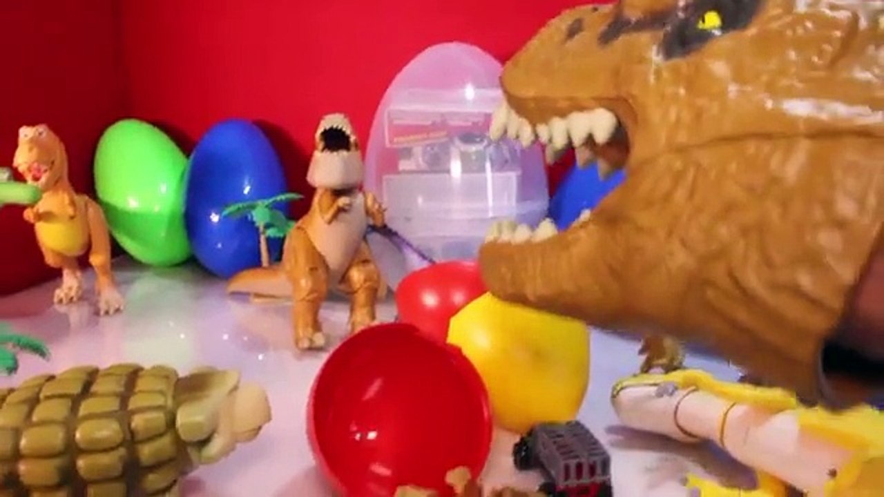 GOOD DINOSAUR SURPRISE EGGS Toy Opening + Jurassic World with TRex
