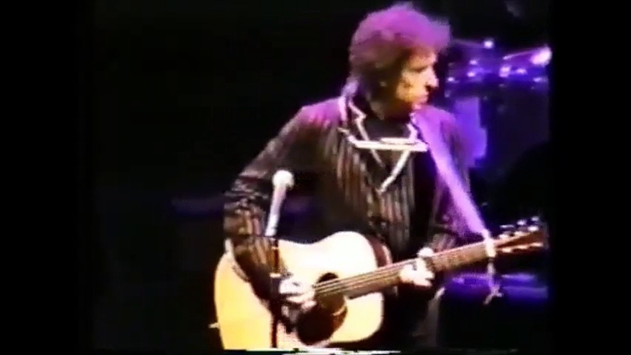 Bob Dylan 1992 the Man in the Long Black Coat video Dailymotion