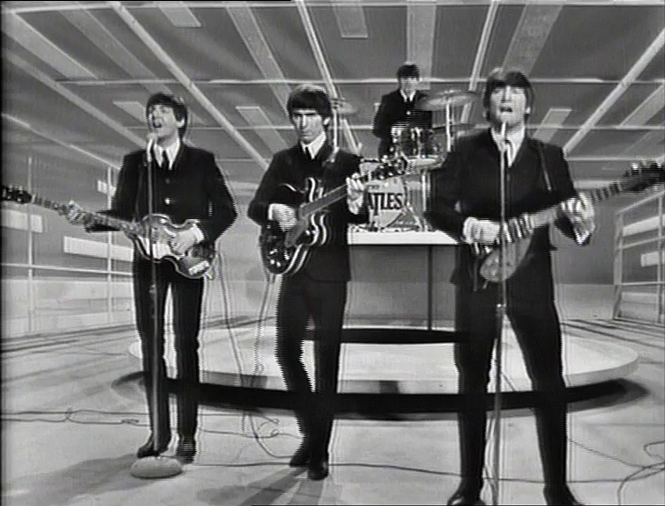 Beatles I saw her standing there (February 9,1964) Video Dailymotion