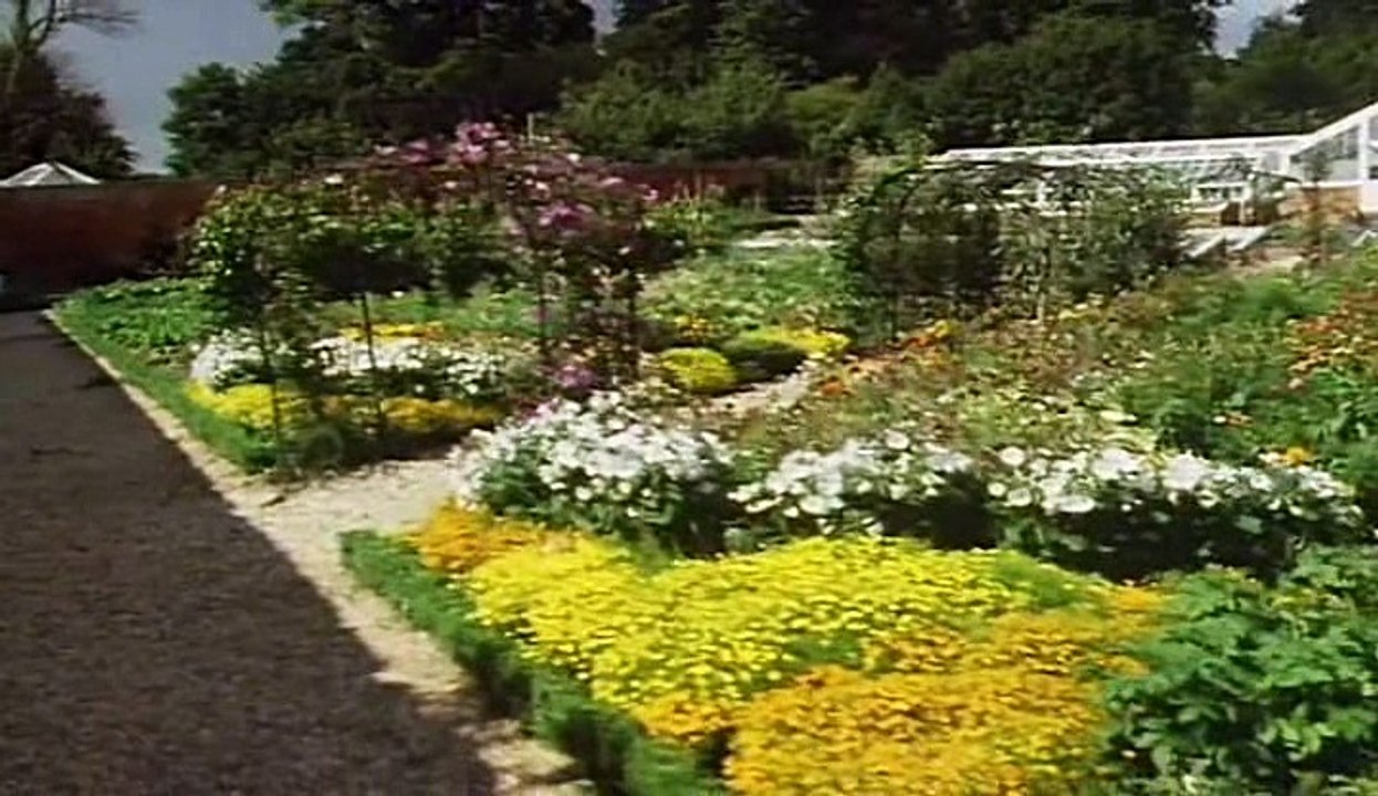 The Victorian Kitchen Garden S01 E01 The Beginning video