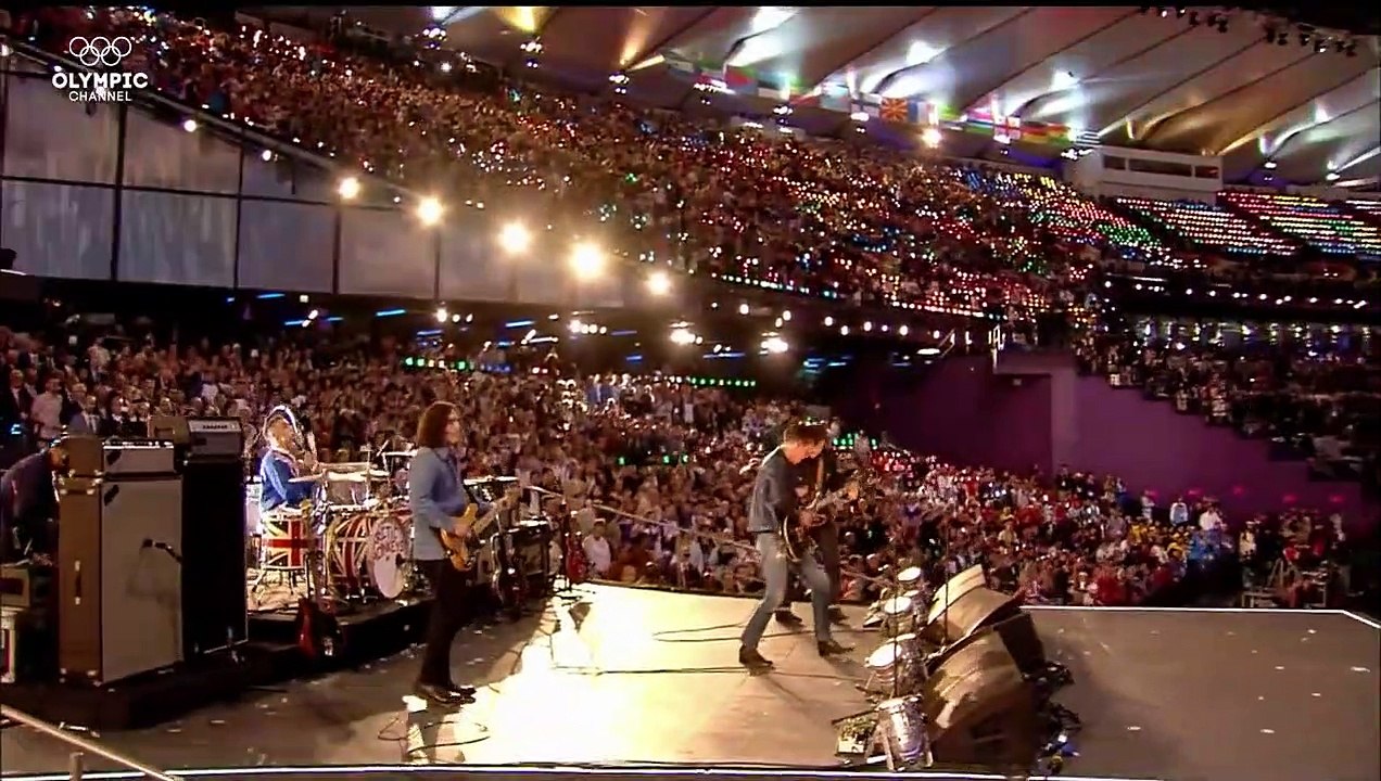 I Bet You Look Good on the Dancefloor Arctic Monkeys live London