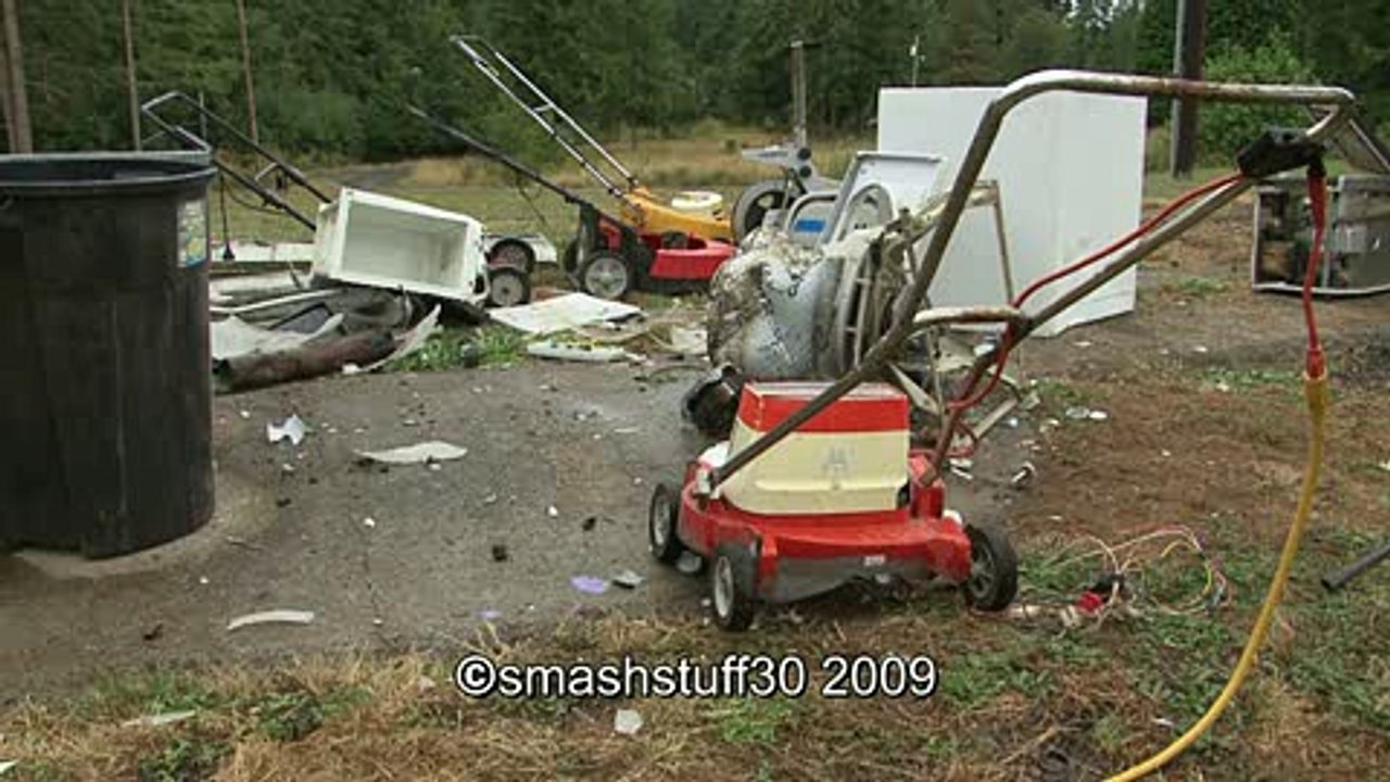 vintage Sunbeam Lawn Champ twin blade electric mower video Dailymotion
