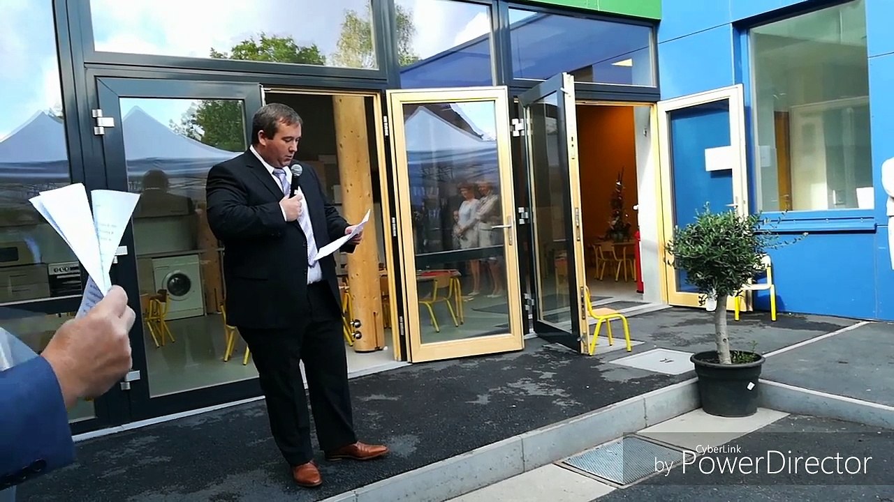 SaintNicolasNotreDame de La Salette fait peau neuve Vidéo Dailymotion