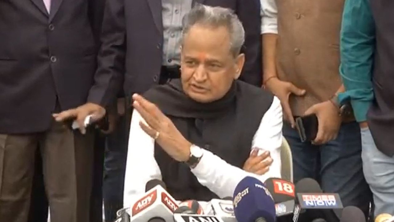 Election Results 2018 Rajasthan में Ashok Gehlot ने सरकार बनाने पर