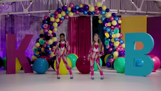 KIDZ BOP Kids 7 Rings video dailymotion