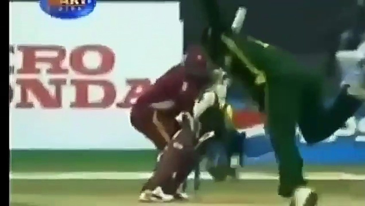 shoaib akhtar top 3 bouncer video Dailymotion