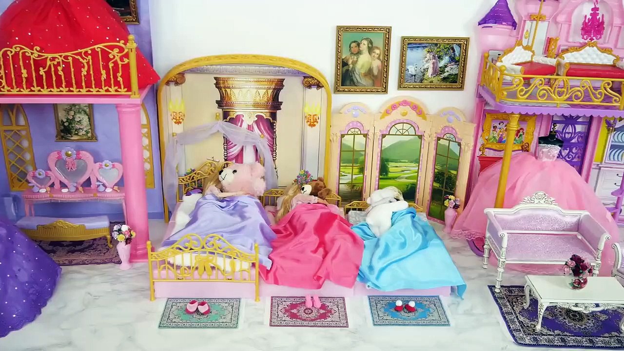 Princess 3 Sisters Castle Bedroom Morning Prinzessin Chambre de princesse Kamar tidur