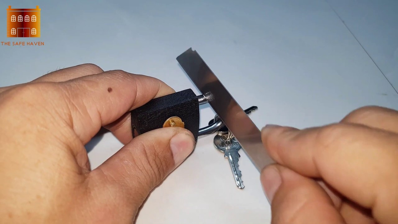 How to open lock 3 ways to open a lock new without Key video