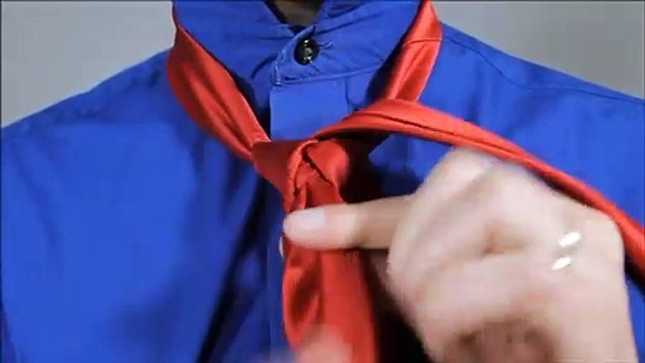 How To Tie A Tie Rose Bud Knot video Dailymotion