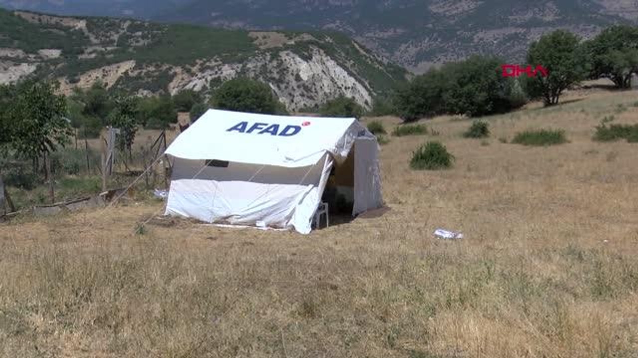 21.14 sıralarında bingöl'ün adaklı ilçesi merkez üssü olan 3.2 şiddetinde deprem meydana geldi. BİNGÖL HASAR GÖREN KÖYLERDE DEPREM ÇADIRLARI KURULDU - Dailymotion Video